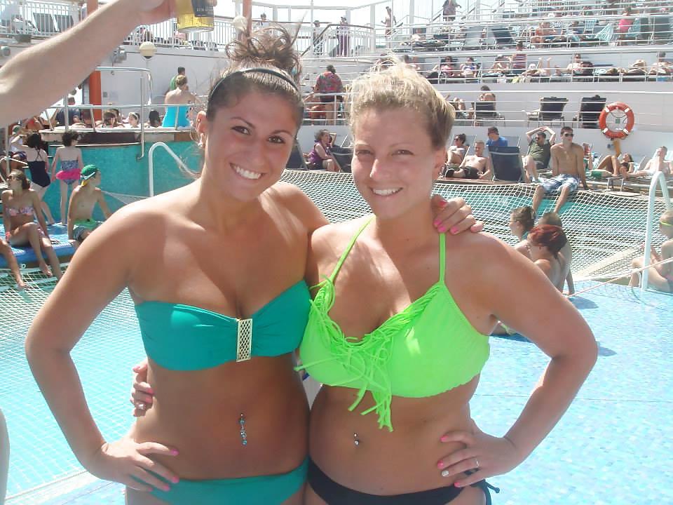 22P Monster tits katyrn, juli and felicia