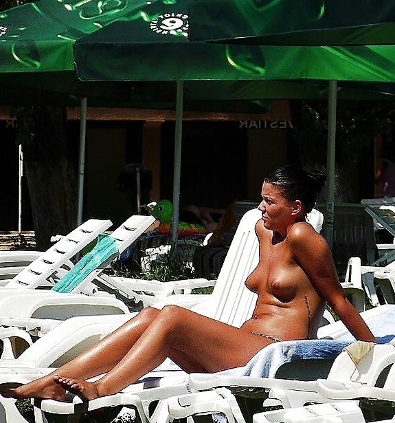 15P Spy summer teens boobs romanian