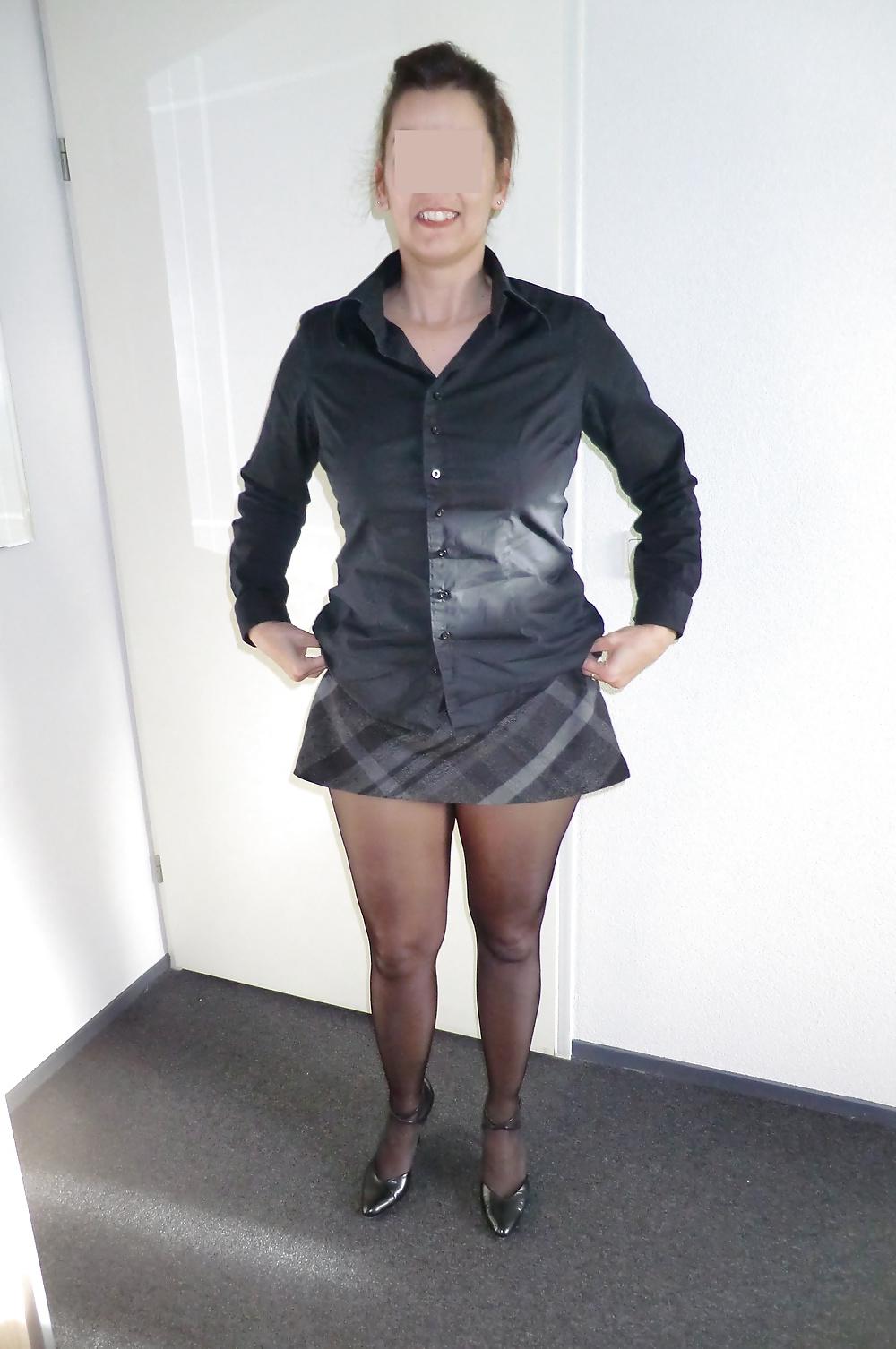14P Alysha Upskirt in Pantyhose