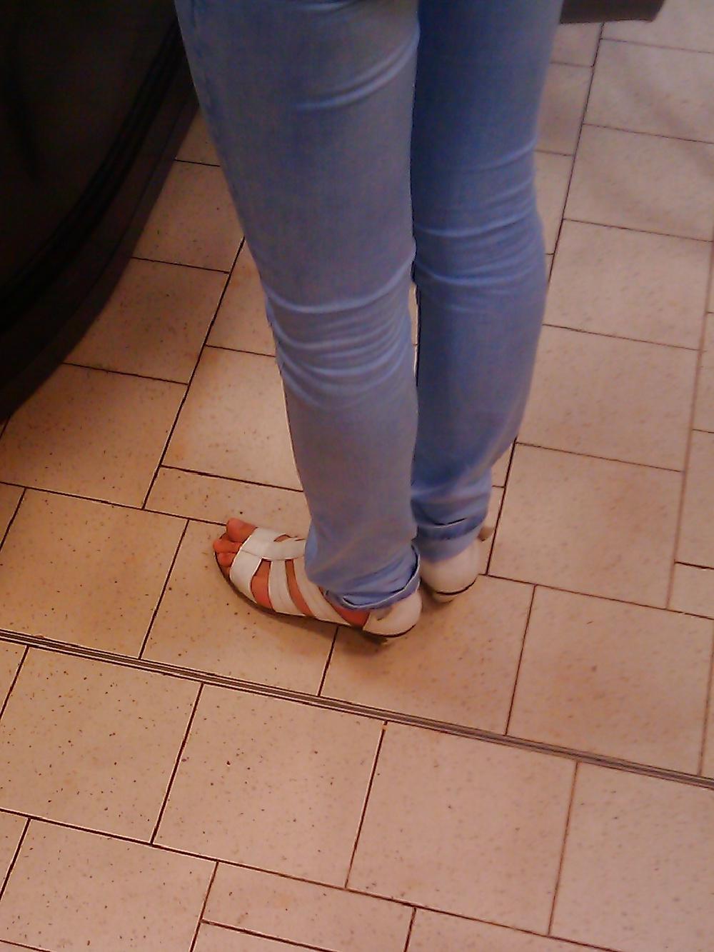 14P Feet of July 2012