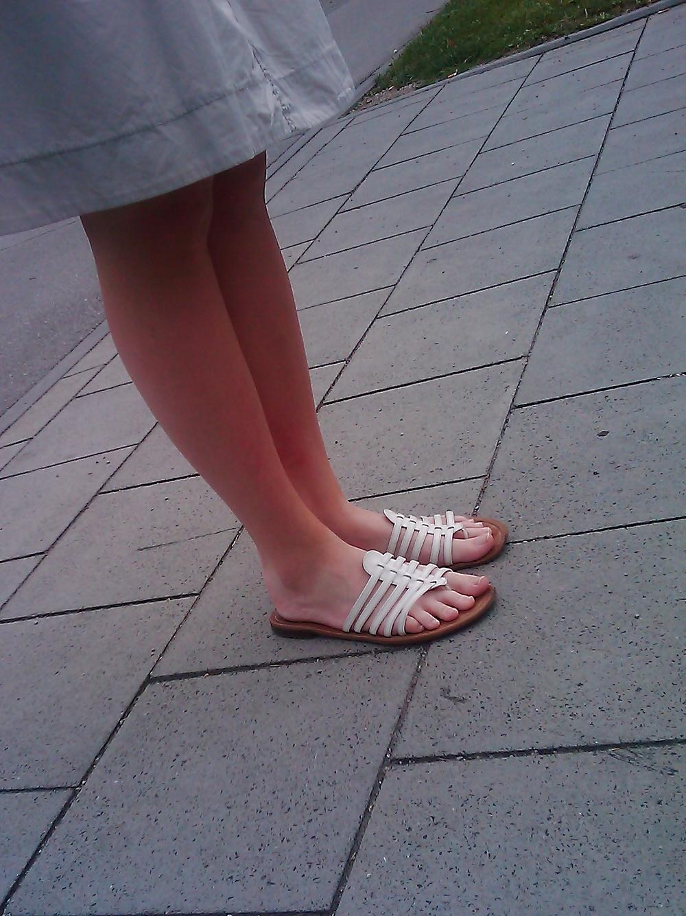 14P Feet of July 2012