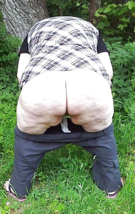 19P Ass and pussy bent over from behind - no faces - 9