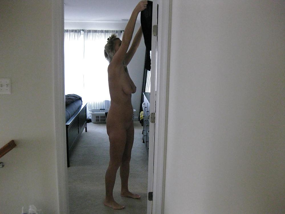 18P Milf in home
