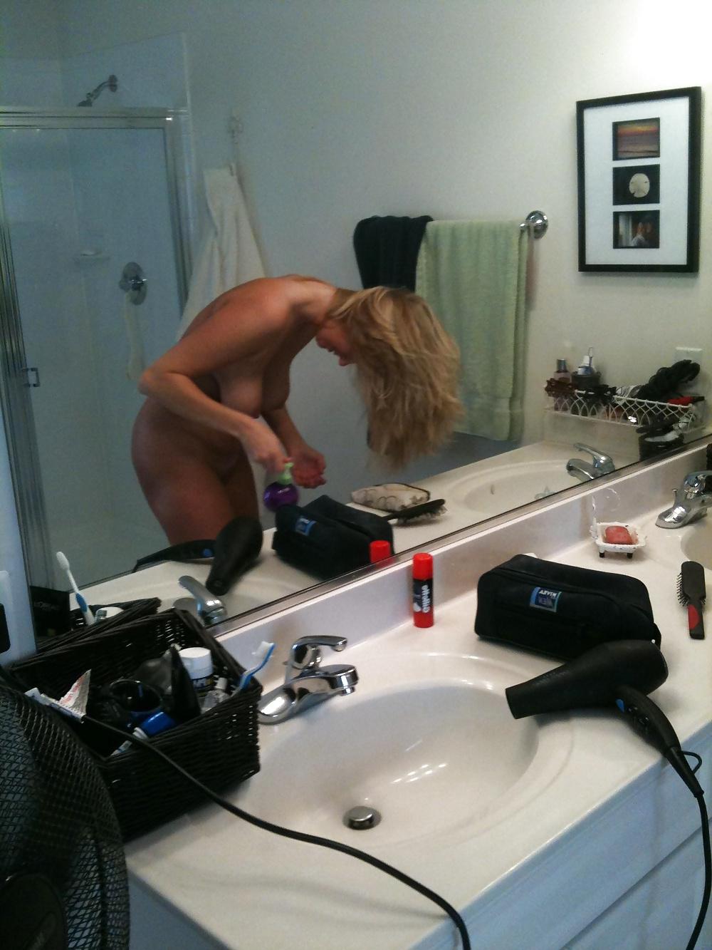 18P Milf in home
