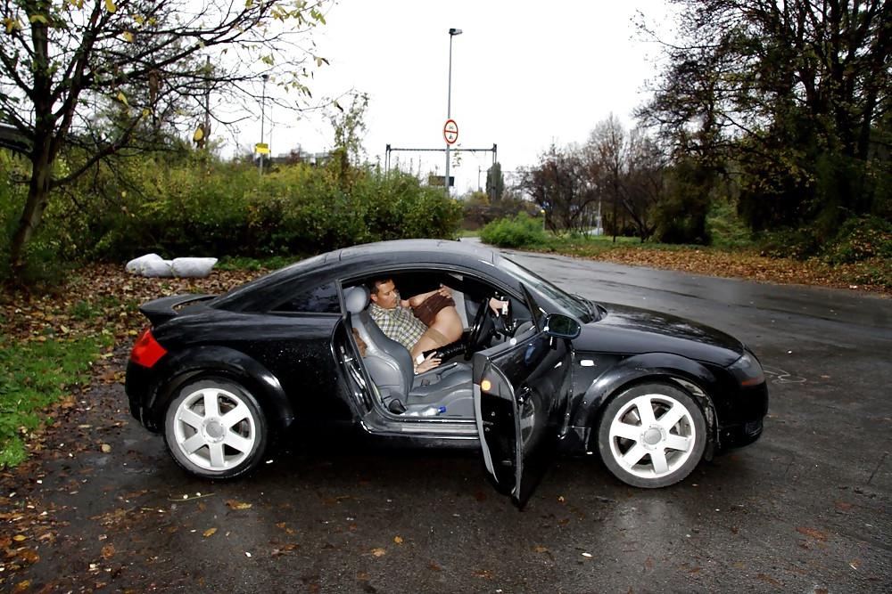 25P DOGGING,UK STYLE!