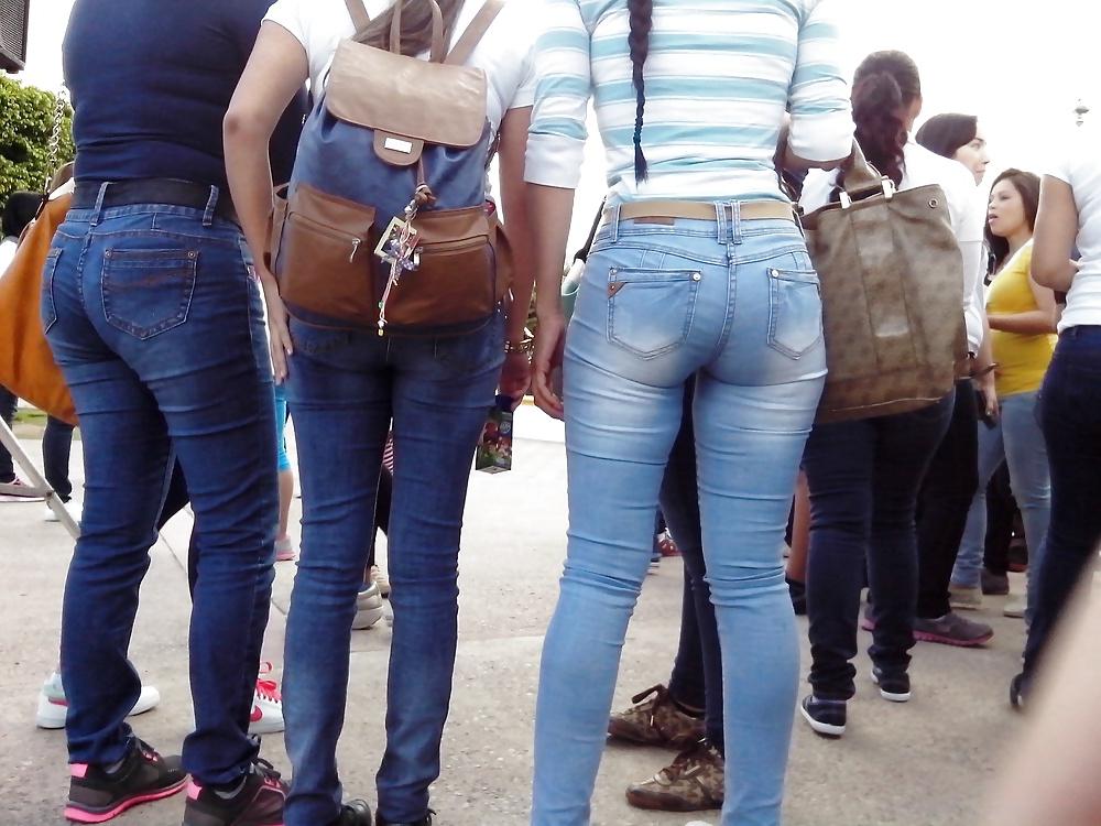 16P Walking on the street