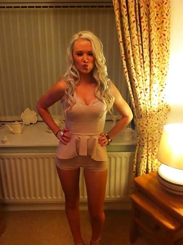 25P Teen Chavs from all over the World Teens Legs High Heels