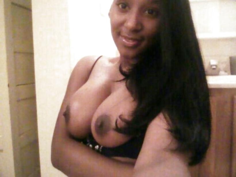 25P Big boobs and ass from the United States