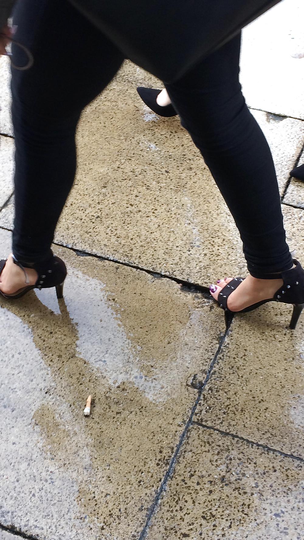 7P Indian girl walking through town with sexy heels