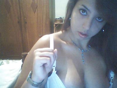 25P University home Tunisian girl 