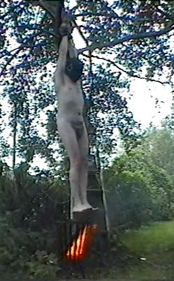 17P Male slave: labour and torture by fire