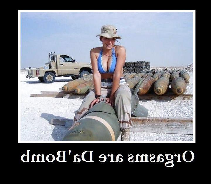 20P Funny Sexy Captioned Pictures & Posters LXXXIX  101012