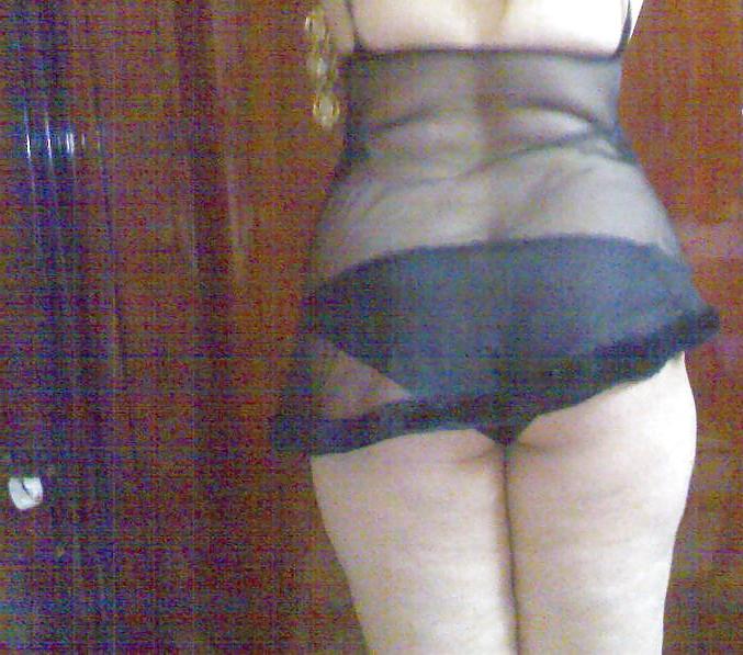7P Arab Aunty Love to share
