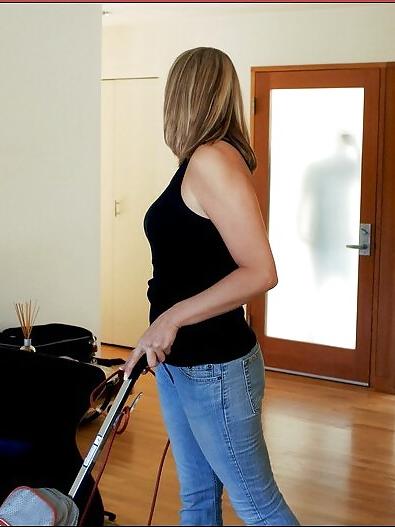 19P Mom Joey, at home