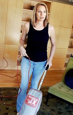 19P Mom Joey, at home