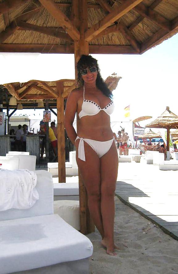 11P Romanian ex babe, home made fun