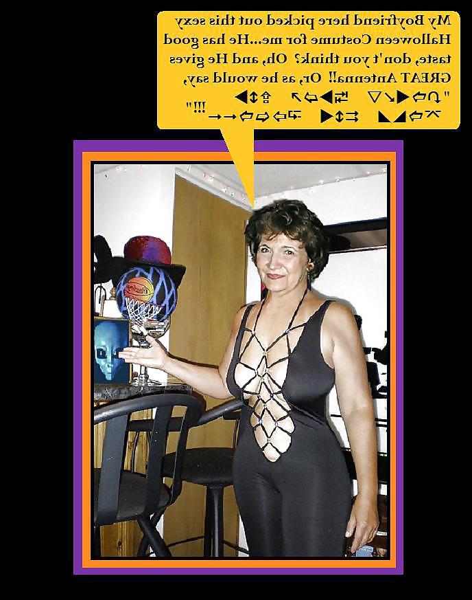 20P Funny Sexy Captioned Pictures & Posters IIIC  101812