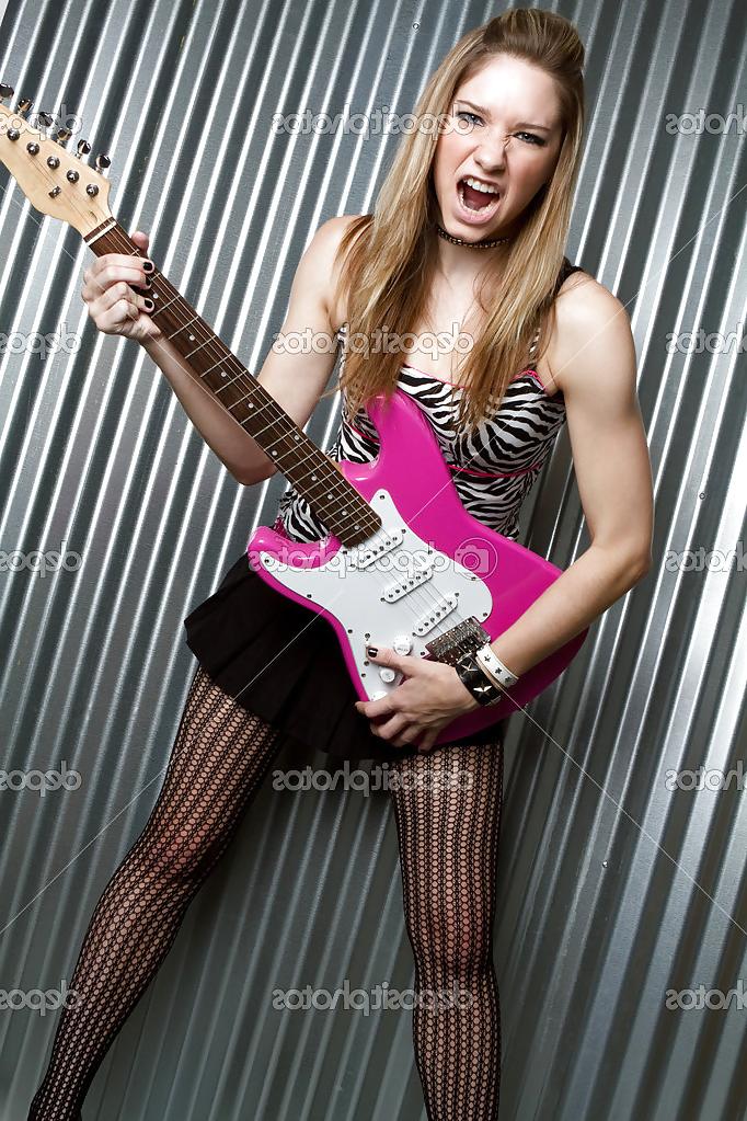 25P Pantyhose & Guitars