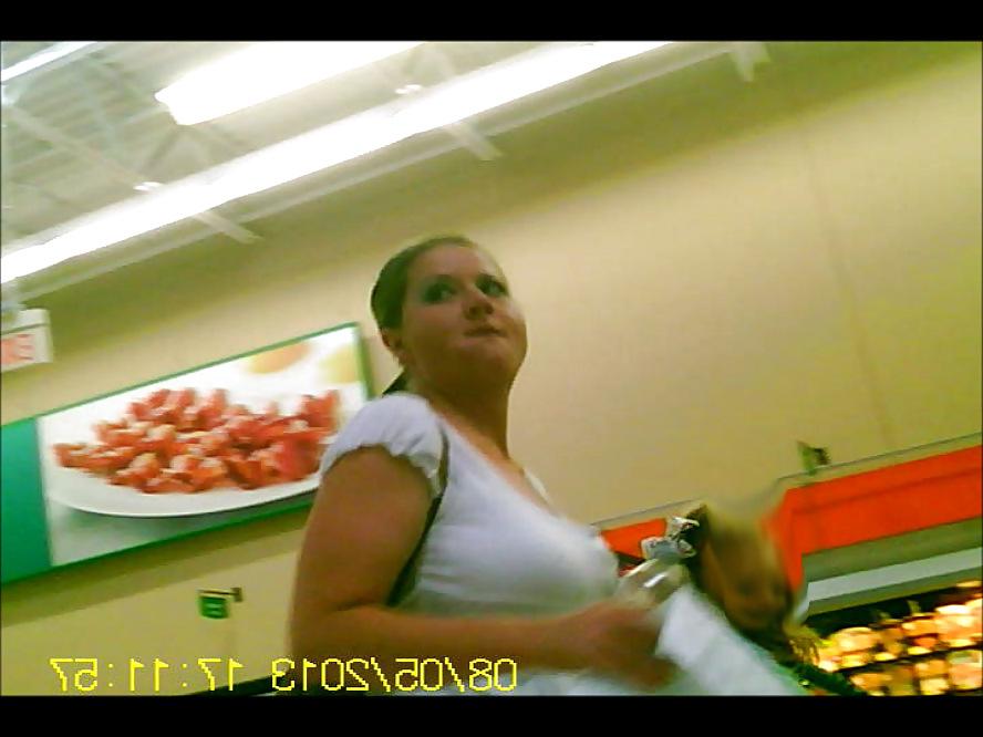 21P Are these Your Wives? Public Exposure