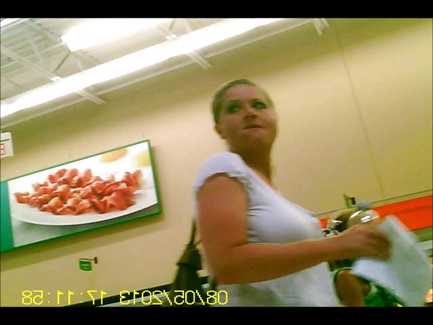 21P Are these Your Wives? Public Exposure