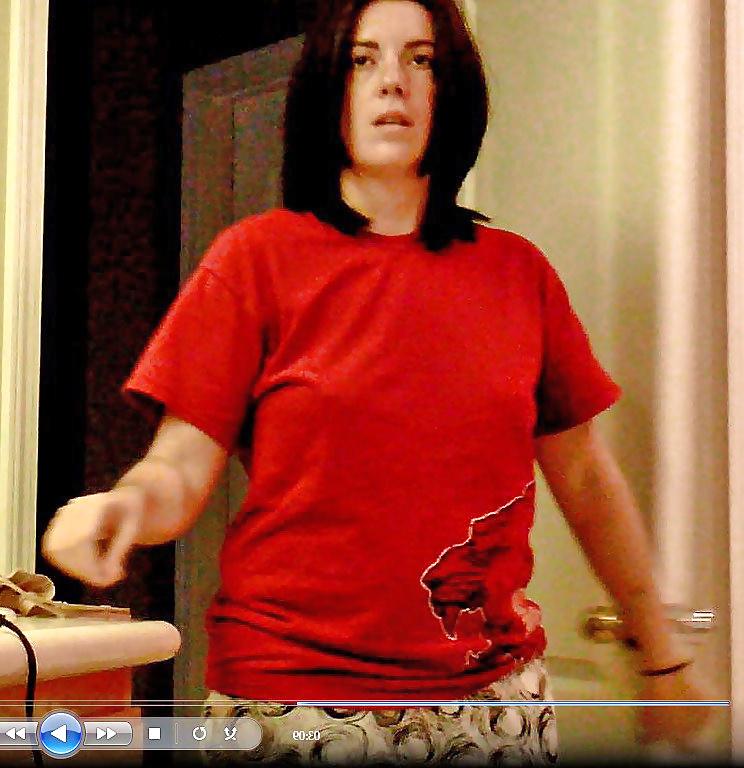 11P Hidden Cam of Wife Undressing