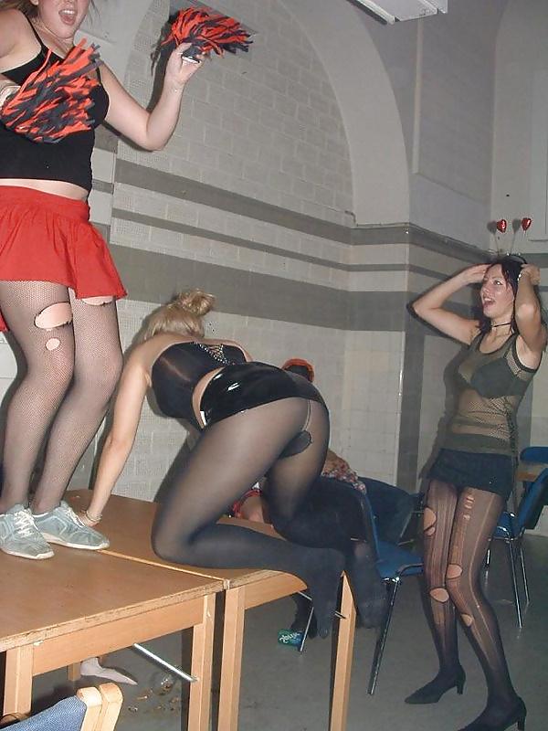24P UPSKIRT PANTYHOSE
