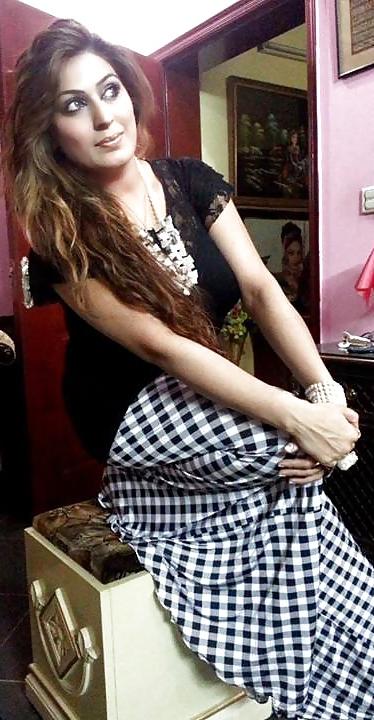 25P Pakistani  Aysha Ch. sexy body for you long cock