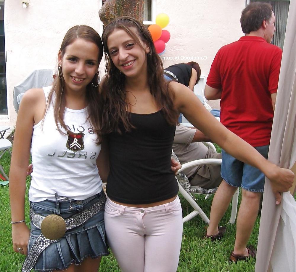 25P Cameltoe 