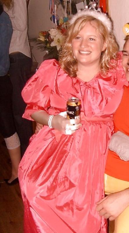 16P OLD SCHOOL FRIEND CHUBBY I FUCKED