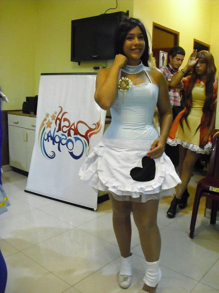 25P Sexy latinas en pantimedias cosplays  pantyhose