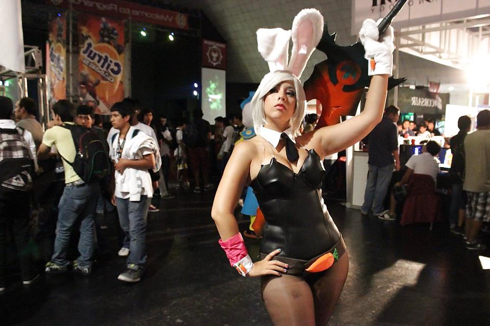 25P Sexy latinas en pantimedias cosplays  pantyhose