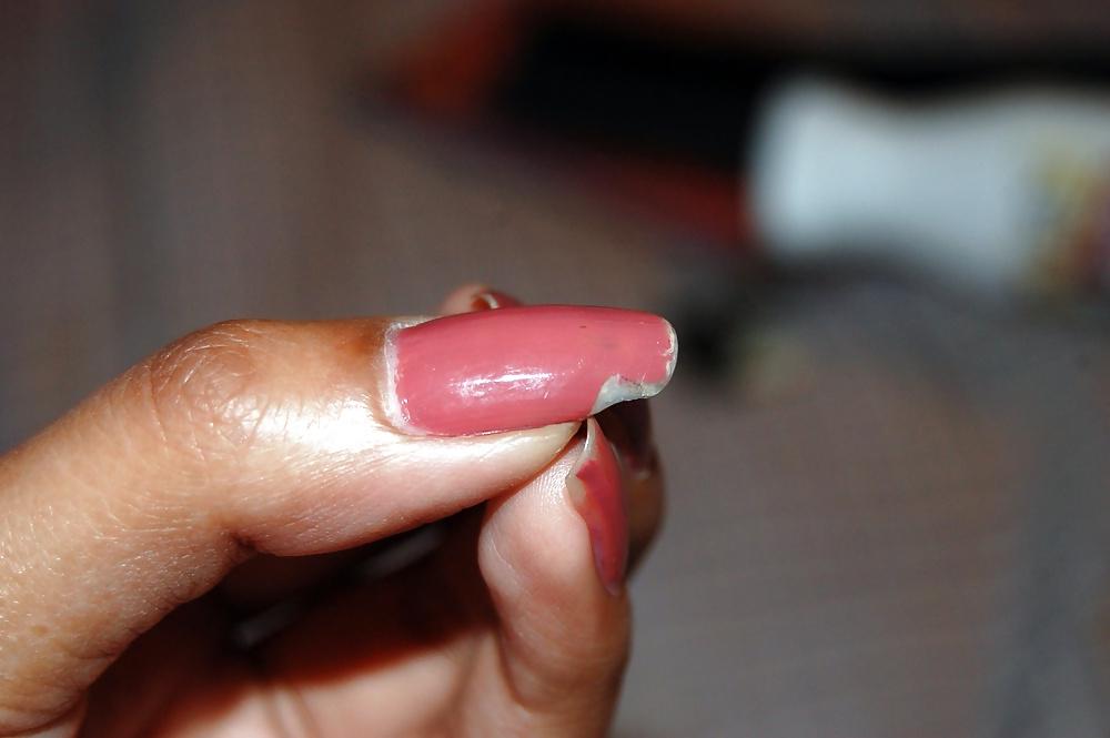 25P Nails