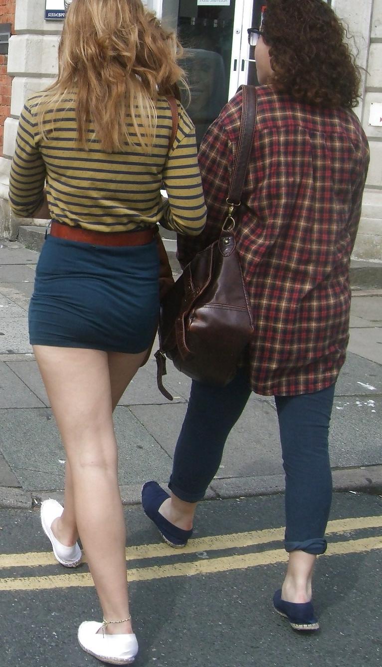 16P Short Skirt, Montreal , Canada, Streets