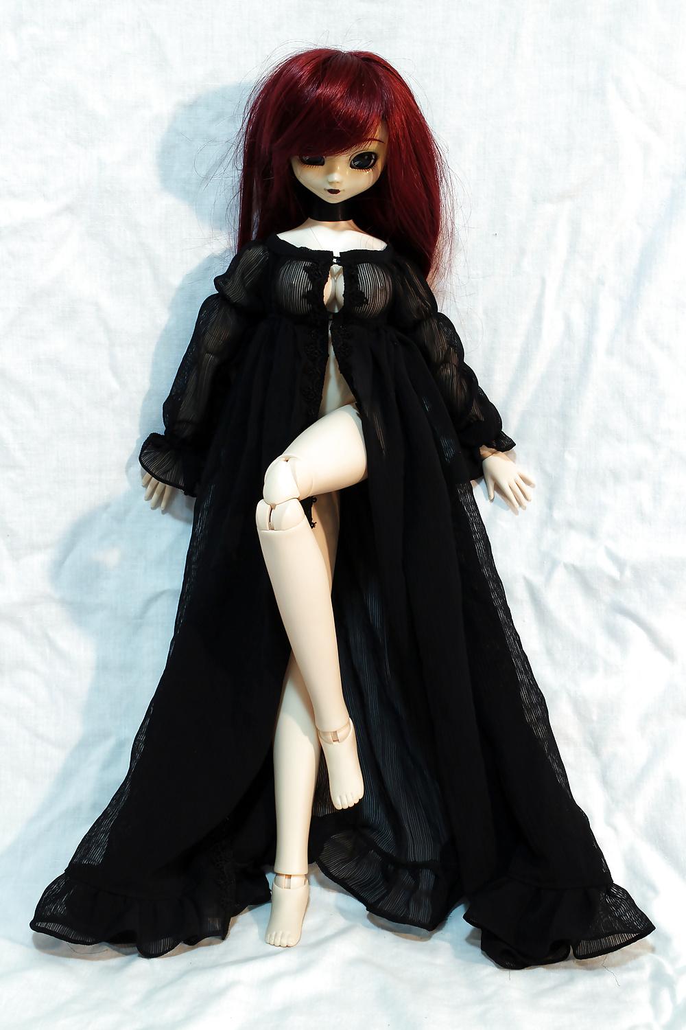 18P Doll Girl Gets Big!