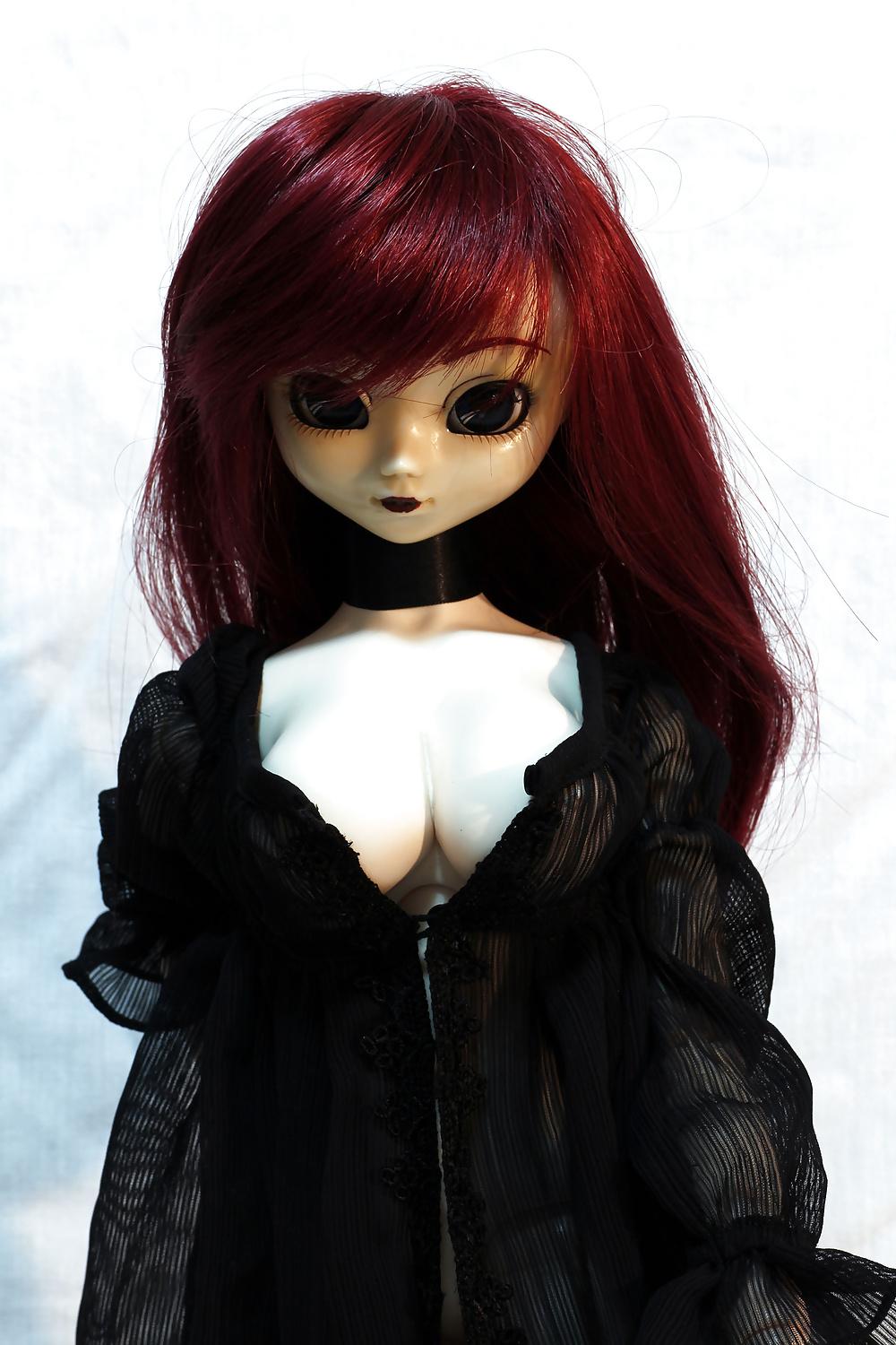 18P Doll Girl Gets Big!