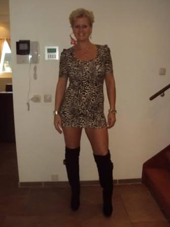 25P Dutch milf