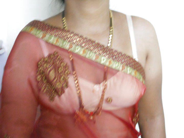 20P Aunty Hot 