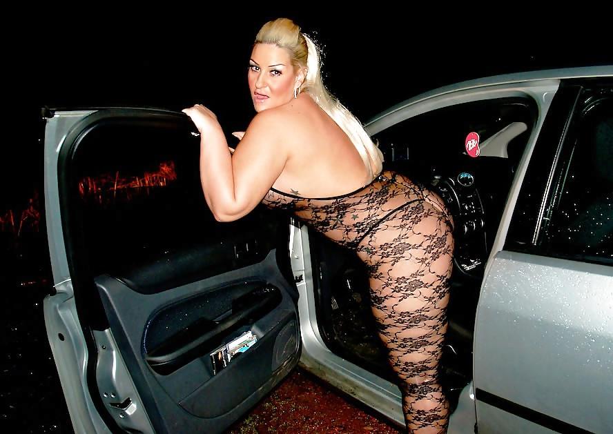 17P Danni Sweet dogging slut