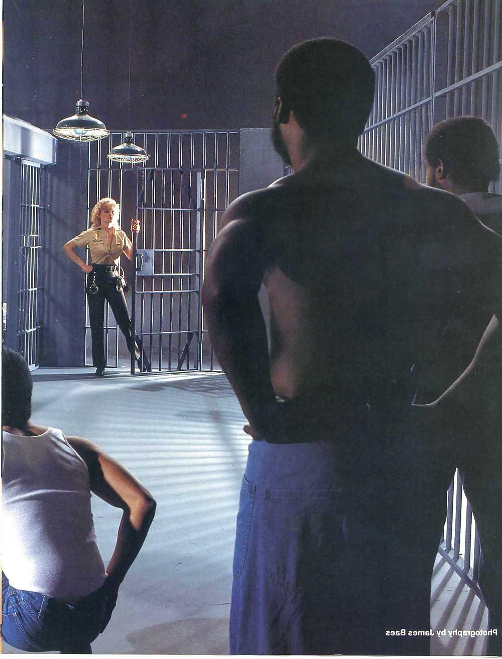 10P Classic Hustler Set - Revenge of the Prisioners