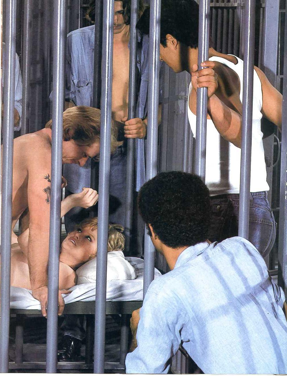 10P Classic Hustler Set - Revenge of the Prisioners