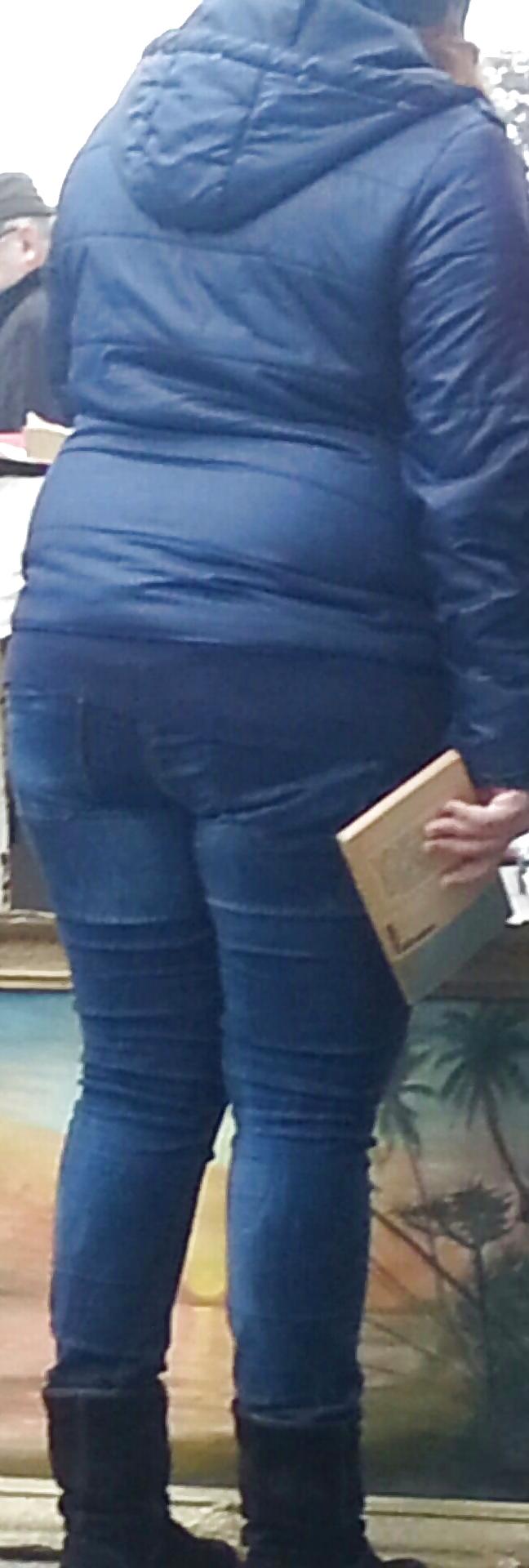 6P Big ass and feet romanian