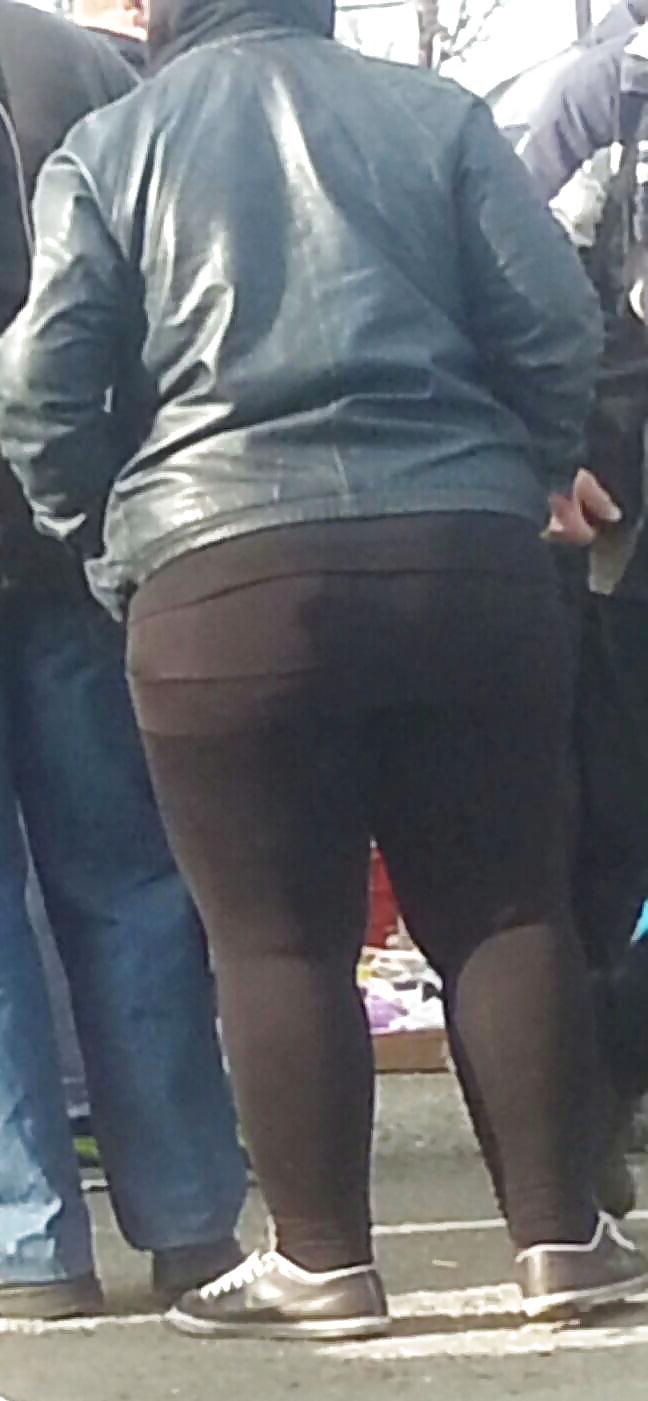 6P Big ass and feet romanian