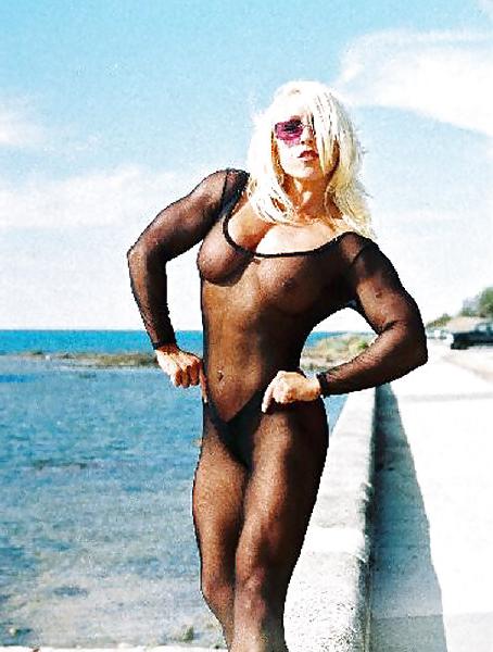 25P Female bodybuilders in stocking and high heels