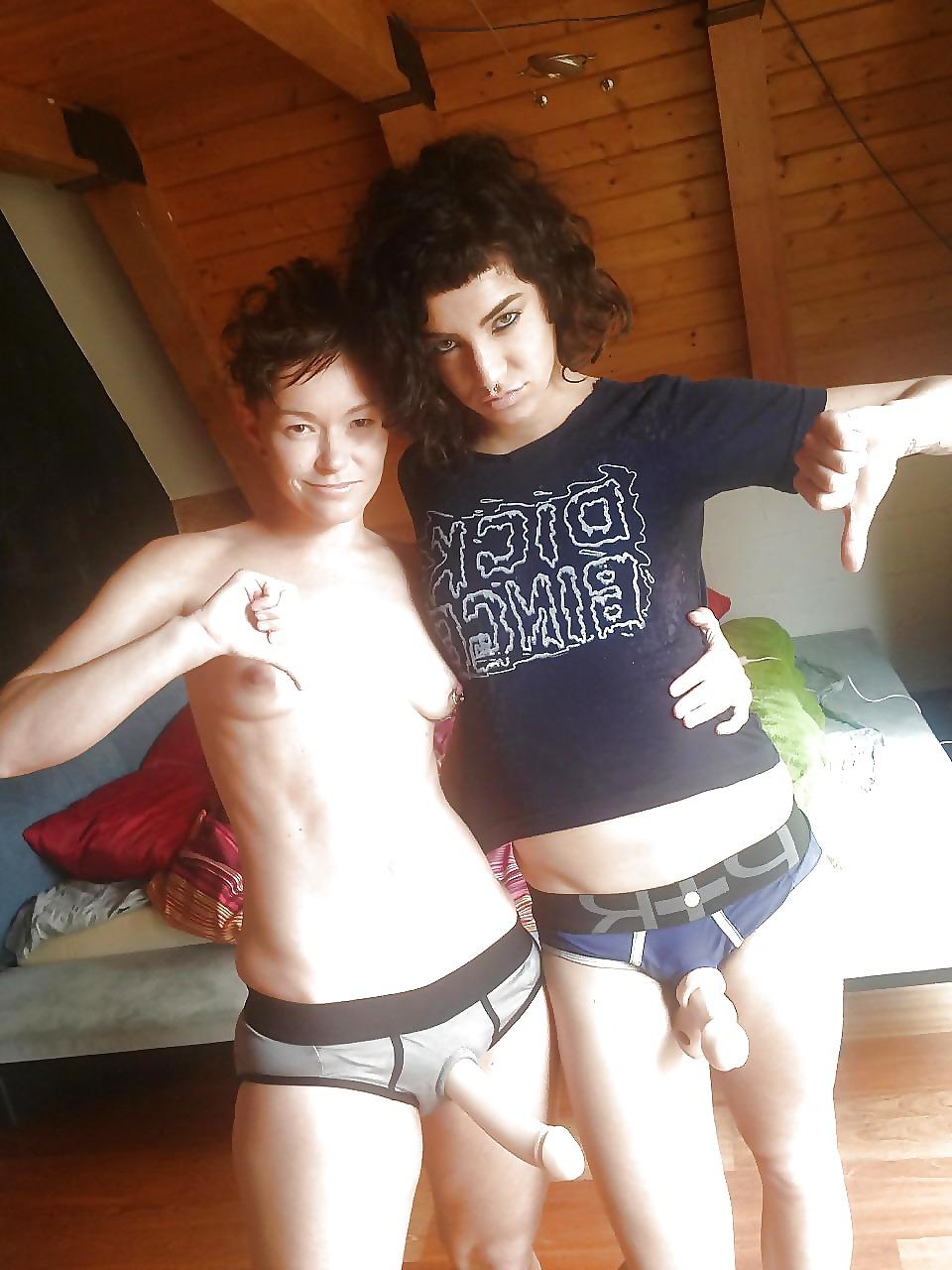 18P Dominant & Ballbusting Women 3