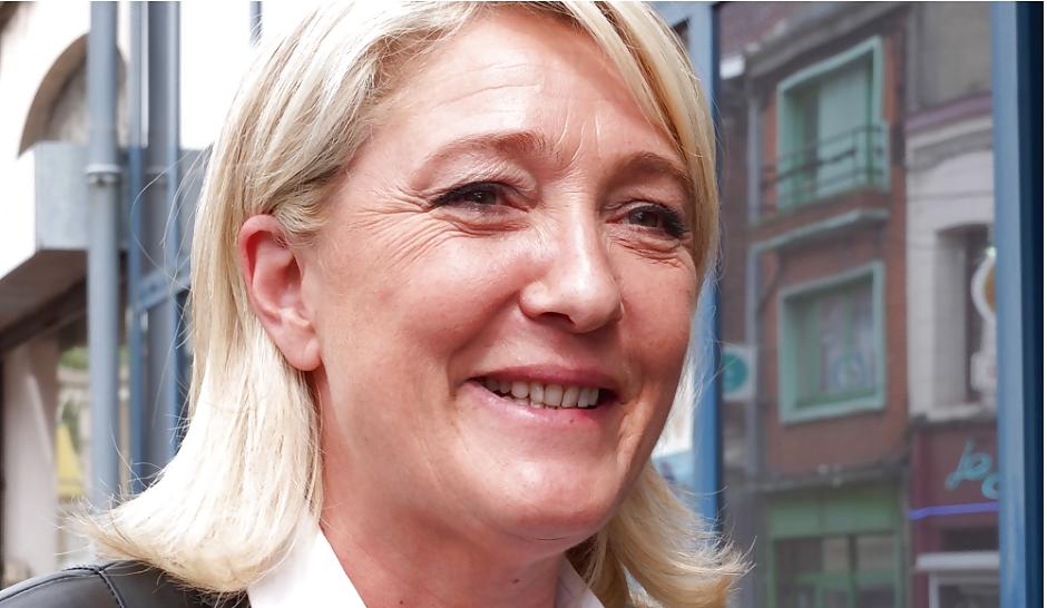 25P Would love to jerk off at the feet of Marine Le Pen
