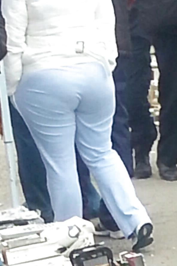 5P Sexy big ass mature romanian