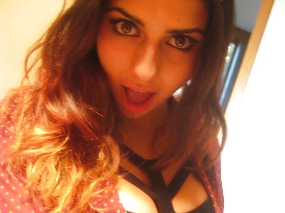 25P New busty teen 1
