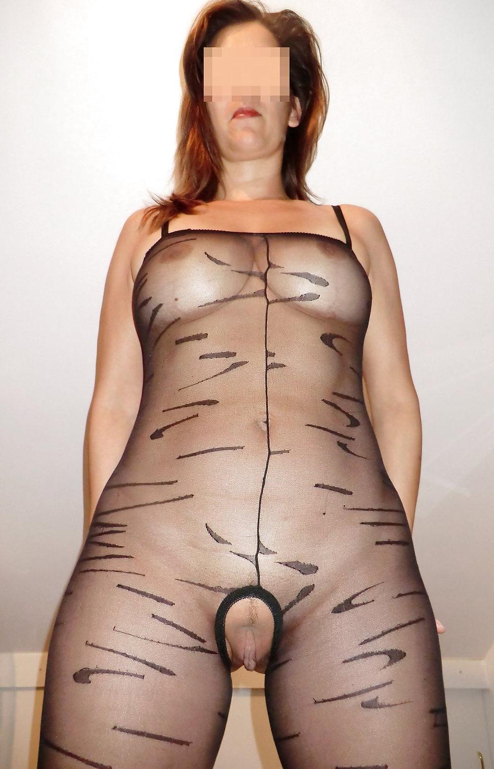18P Alysha in her open crotch nylon bodystocking, BJ & fingering
