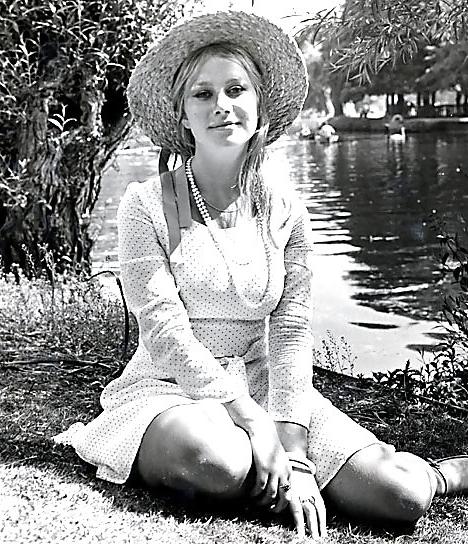 25P The wonderful Helen Mirren 1.