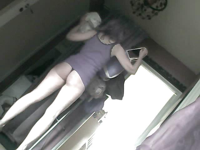 25P Wife On Hidden Cam